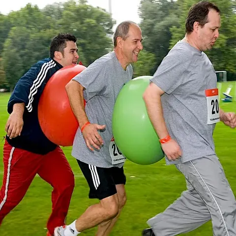 Gymnastikball-Staffellauf